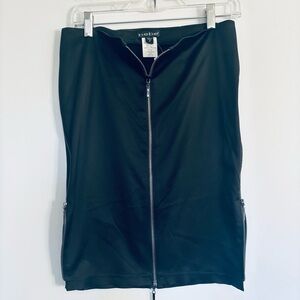Bebe Tracy Skirt with FOUR Zippers-NWT
